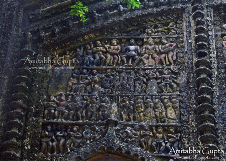 Left arch panel of Damodar Temple
